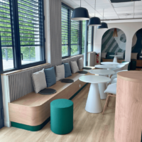 Banquette et habillages muraux - bureaux à Lyon 9