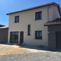 Menuiseries aluminium sur construction traditionnelle